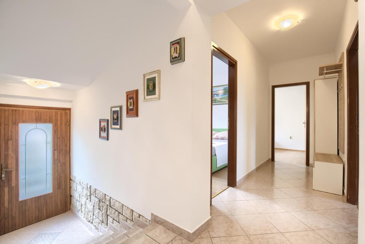 Ferienwohnung Apartman Andi Pula Exterior foto