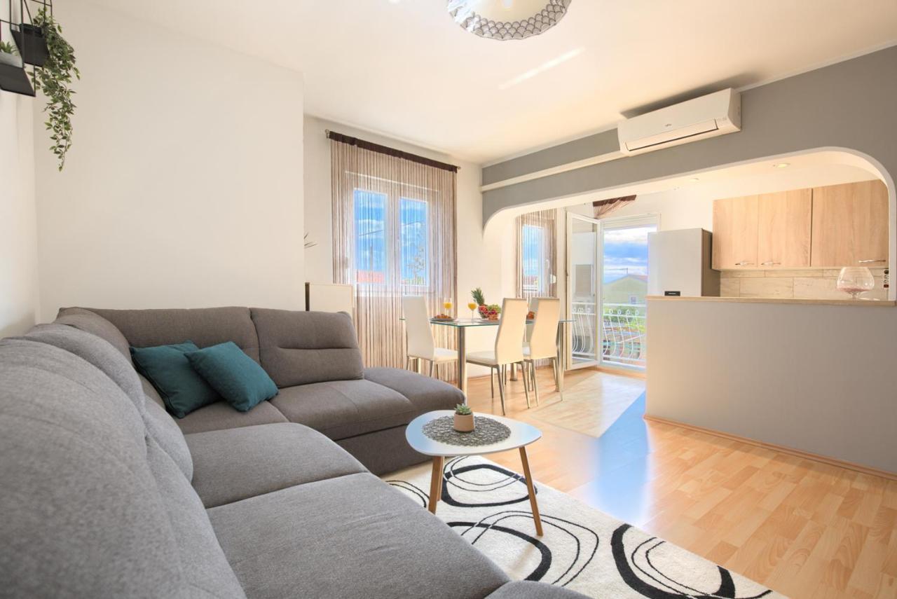 Ferienwohnung Apartman Andi Pula Exterior foto